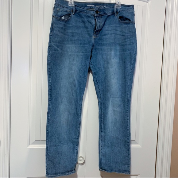 Old Navy Mid-Rise Curvy Straight Jeans - Picture 1 of 2